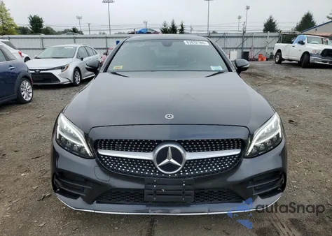 2019 Mercedes-Benz C 300 4Matic z USA, uszkodzony, nr VIN WDDWJ8EB4KF843723